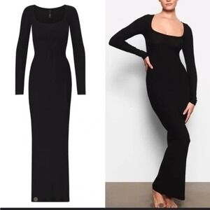 SKIMS Soft Lounge Long sleeve Dress‎ Size med. in Onyx Black NWT Tik Tok Famous